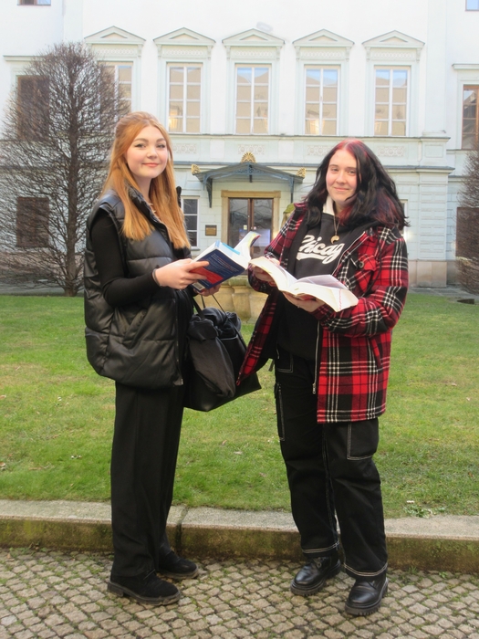 Naše žákyně v Olomouci Naše žákyně v Olomouci
