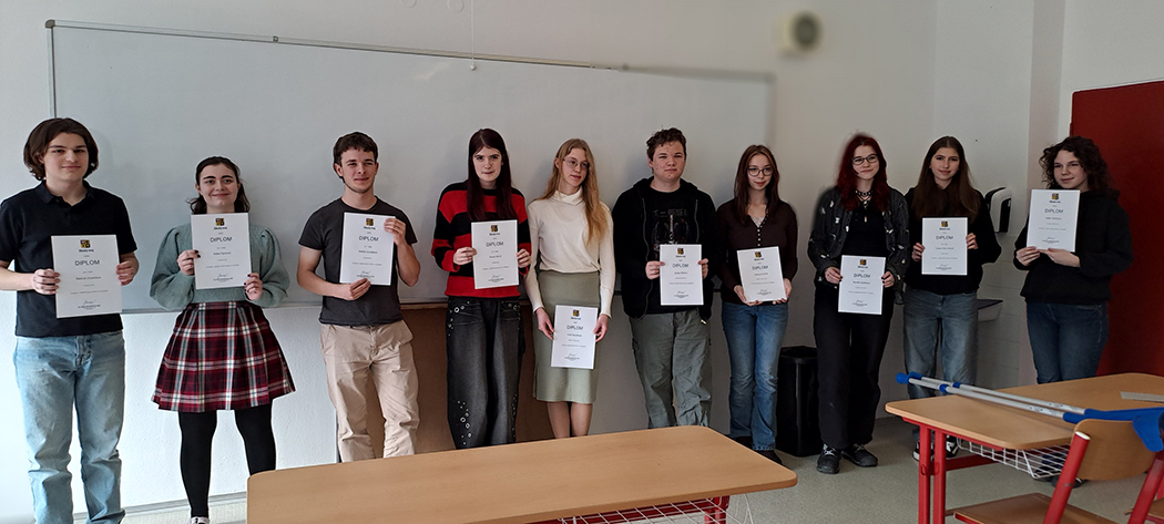 Třetí místo v okresním kole Olympiády v anglickém jazyce Třetí místo v okresním kole Olympiády v anglickém jazyce